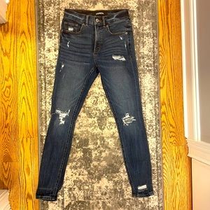 Distressed Express Jeans